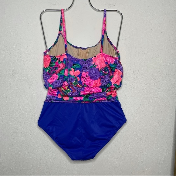 Vintage 80’s‎ Catalina Floral Paradise Swimsuit​ - Picture 5 of 10